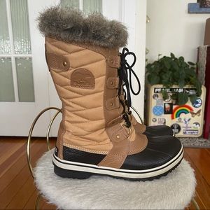 Sorel Joan of Arctic Boots
